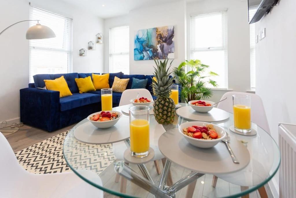 2 Bed Apartment Near The Beach Саутенд-он-Си Экстерьер фото