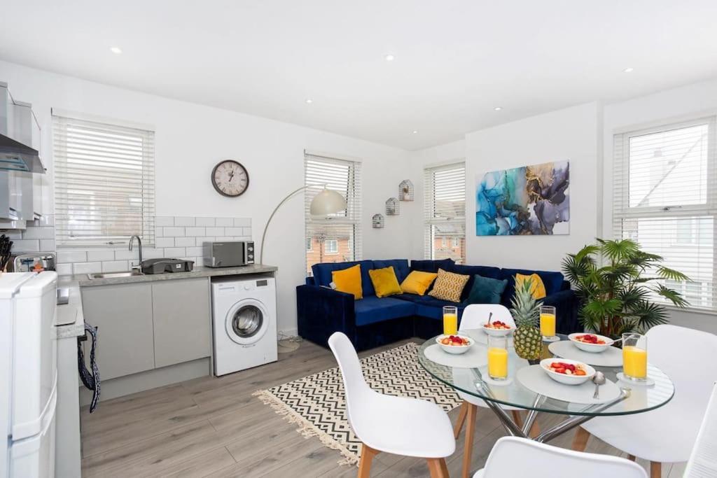 2 Bed Apartment Near The Beach Саутенд-он-Си Экстерьер фото